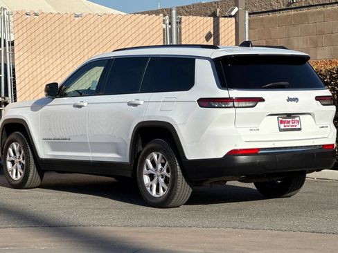 Used 2022 Jeep Grand Cherokee L Limited AWD/4WD image 6
