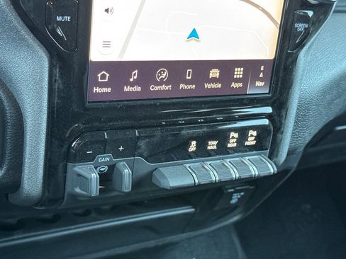 New 2026 RAM 2500 Tradesman AWD/4WD image 19