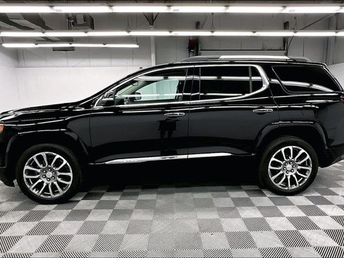 Used 2023 GMC Acadia Denali AWD/4WD image 14
