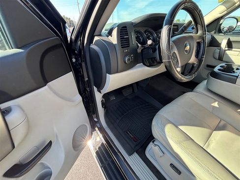 Used 2011 Chevrolet Silverado 1500 LT w/ All-Star Edition image 14