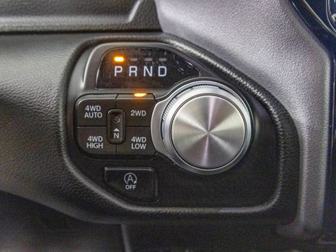 Used 2023 RAM 1500 Laramie AWD/4WD image 31