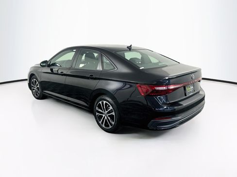 Used 2025 Volkswagen Jetta Sport FWD image 5