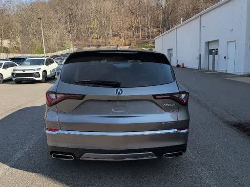 Used 2025 Acura MDX SH-AWD image 4