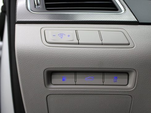 Used 2015 Hyundai Sonata Sport FWD image 16