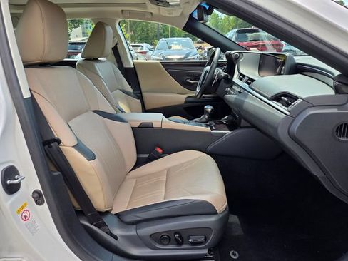 Used 2019 Lexus ES 350 w/ Accessory Package FWD image 21