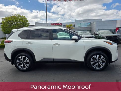 Used 2023 Nissan Rogue SV w/ SV Premium Package AWD/4WD image 7