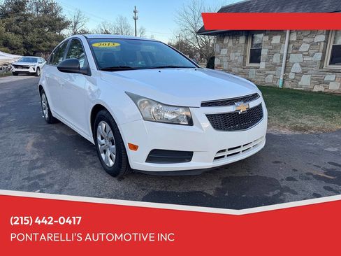 Used 2013 Chevrolet Cruze LS image 1