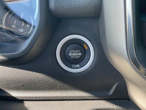 Used 2020 RAM 1500 Sport image 23