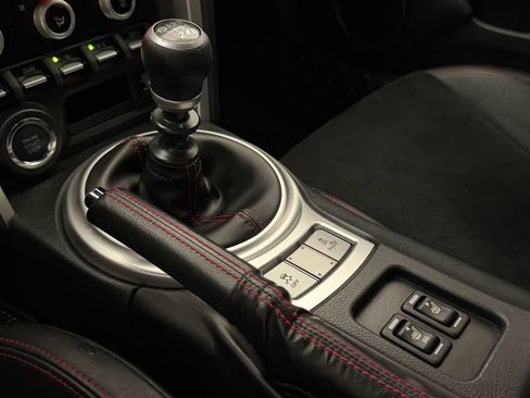 Used 2020 Subaru BRZ Limited RWD image 21