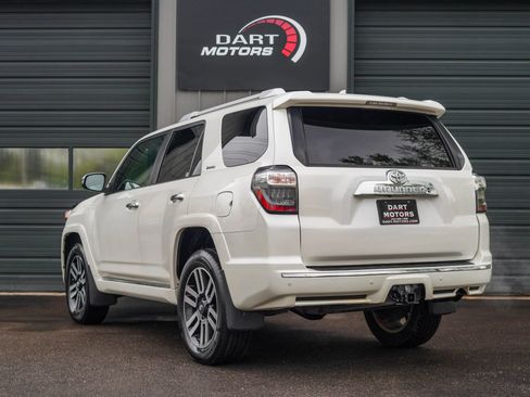 Used 2017 Toyota 4Runner Limited AWD/4WD image 5