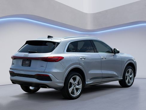 New 2025 Audi Q5 Premium Plus AWD/4WD image 6