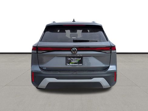 New 2026 Volkswagen Tiguan SE image 6