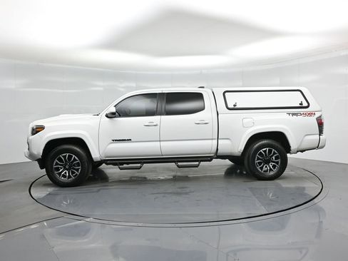 Used 2022 Toyota Tacoma TRD Sport image 24
