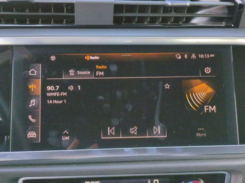 Used 2024 Audi Q3 2.0T Premium image 20