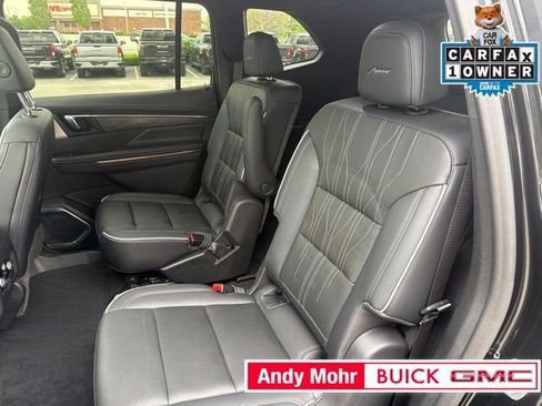 Used 2025 Buick Enclave Avenir AWD/4WD image 15