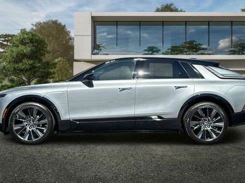 New 2026 Cadillac Lyriq Signature Sport w/ Nappa Leather Package image 7