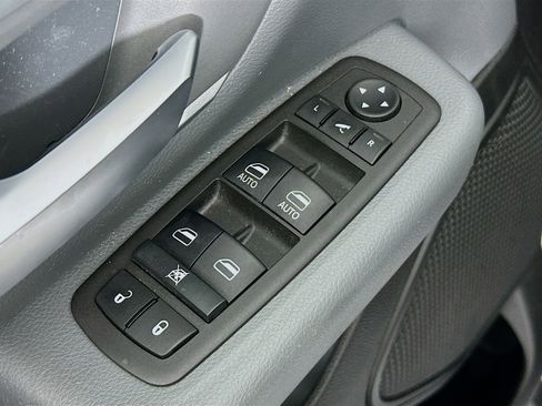 Used 2022 RAM 1500 Big Horn image 15