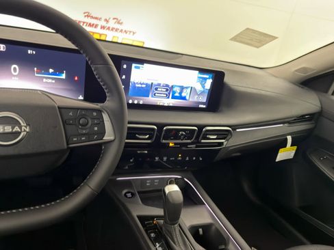 New 2026 Nissan Sentra SV w/ SV Convenience Package image 18