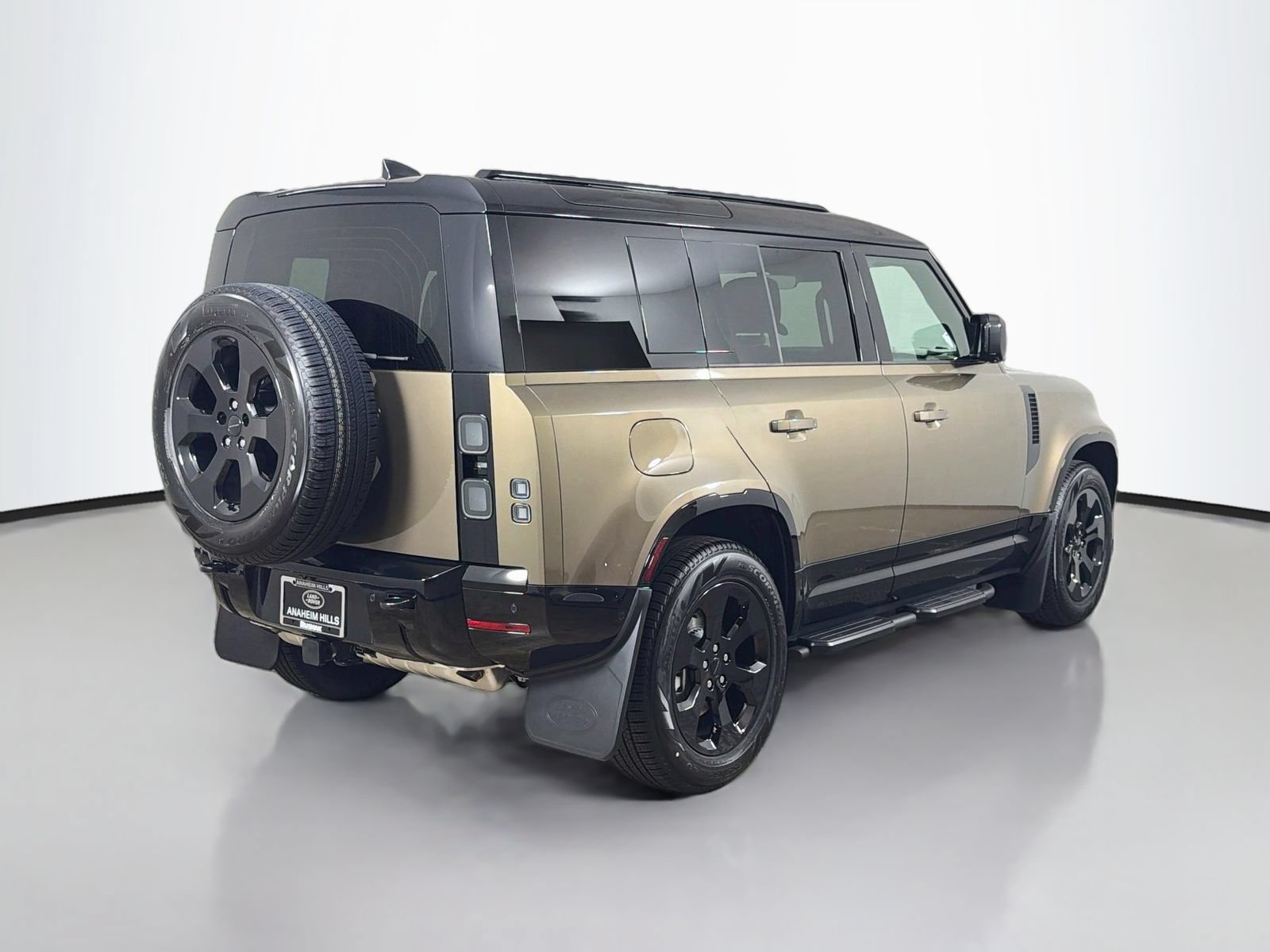 New 2026 Land Rover Defender 110 X-Dynamic SE AWD/4WD image 5