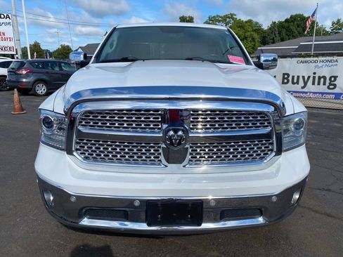 Used 2015 RAM 1500 Laramie w/ Convenience Group AWD/4WD image 8