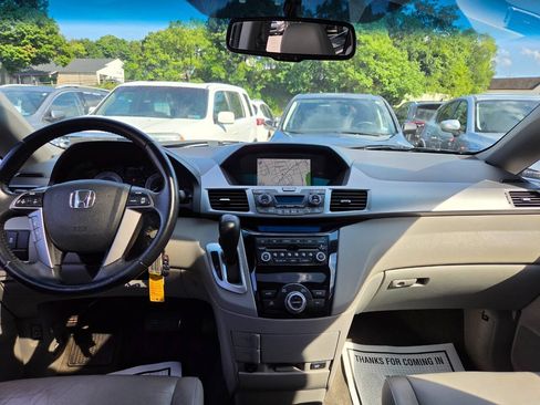 Used 2011 Honda Odyssey EX-L image 28