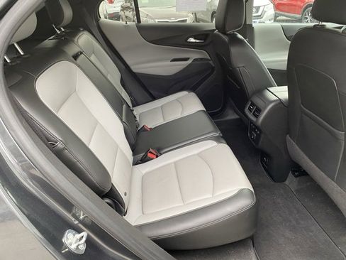 Used 2019 Chevrolet Equinox Premier image 12