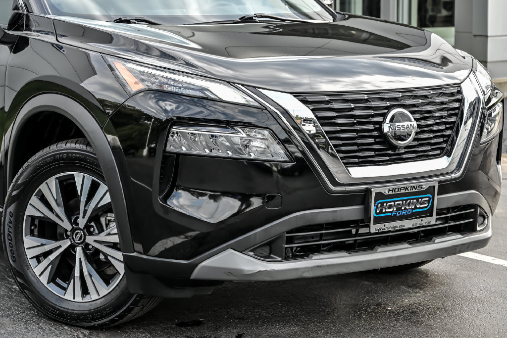 Used 2021 Nissan Rogue SV AWD/4WD image 2