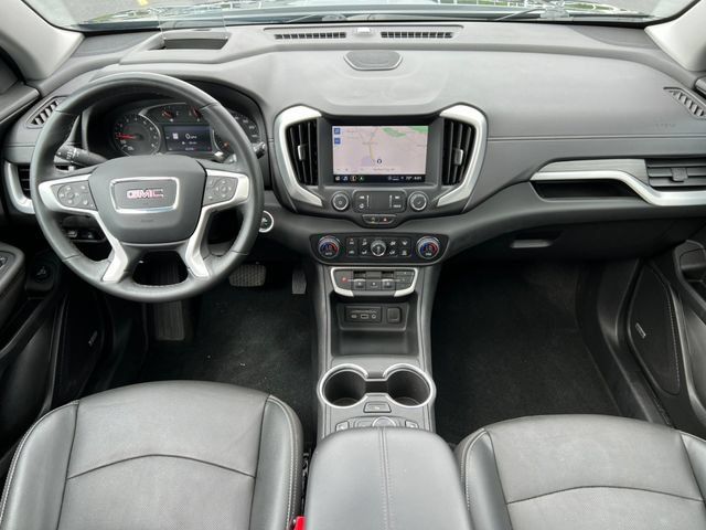 Used 2023 GMC Terrain SLT w/ Infotainment Package II AWD/4WD image 2