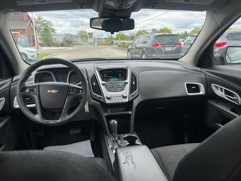 Used 2016 Chevrolet Equinox LS FWD image 14