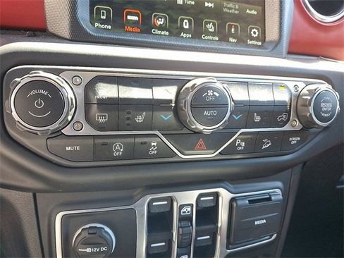 Used 2021 Jeep Wrangler Unlimited Rubicon image 16