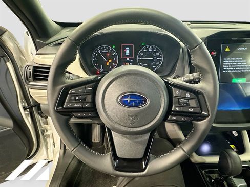 Used 2026 Subaru Forester Premium AWD/4WD image 11