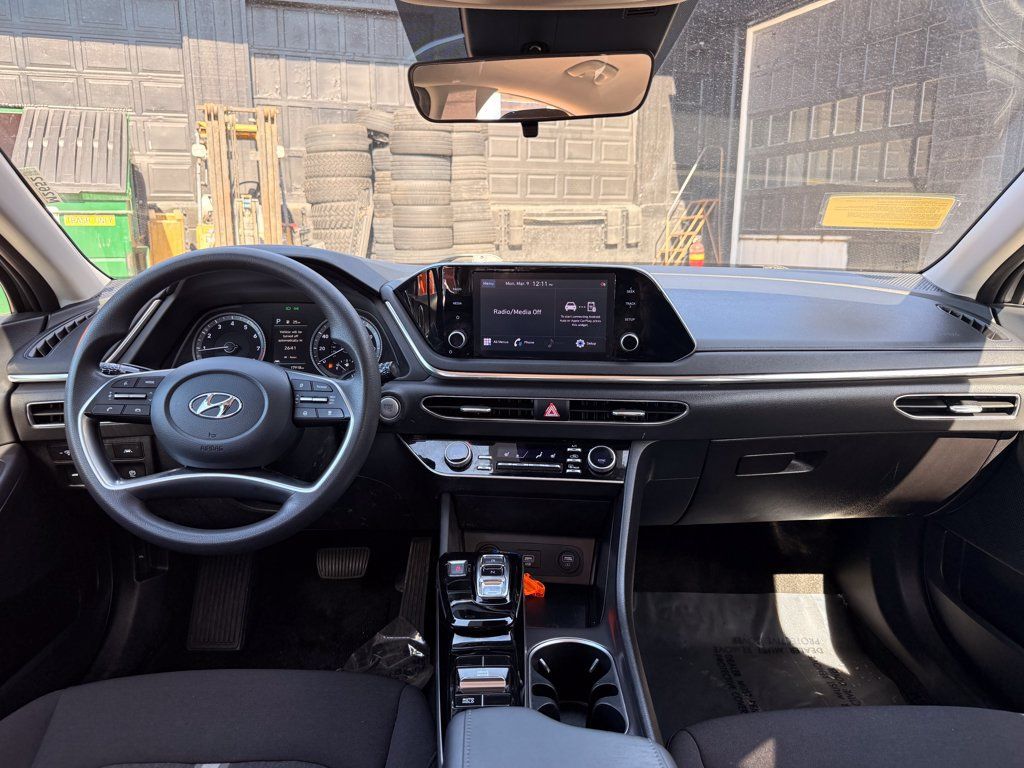 Used 2022 Hyundai Sonata SEL FWD image 5
