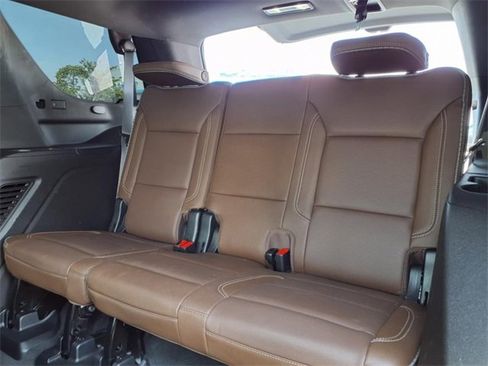 Used 2022 Chevrolet Tahoe High Country image 30