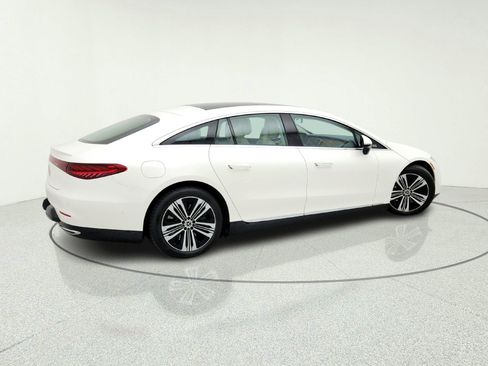 Certified 2022 Mercedes-Benz EQS 450+ Sedan image 8