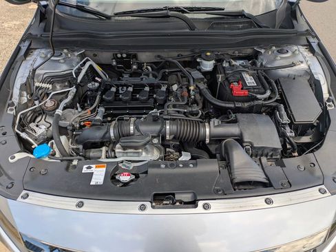 Used 2020 Honda Accord Sport image 8