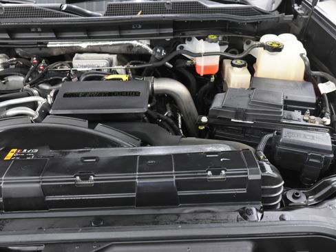 Used 2022 Chevrolet Silverado 2500 LT w/ All Star Edition image 16