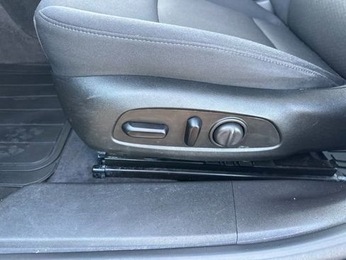 Used 2023 Chevrolet Malibu LT image 14