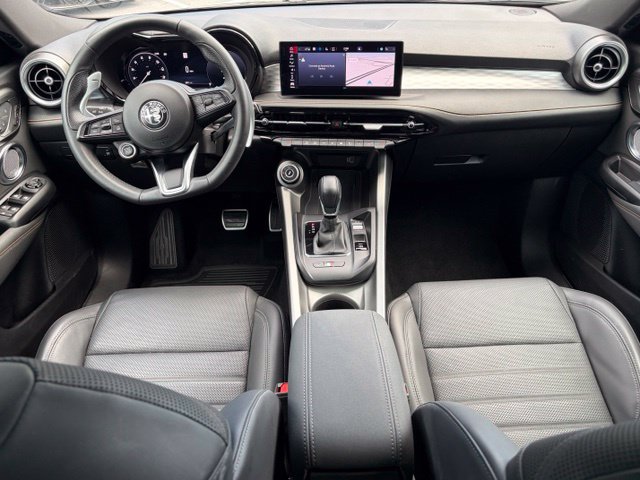 Used 2025 Alfa Romeo Tonale w/ Premium Package AWD/4WD image 46