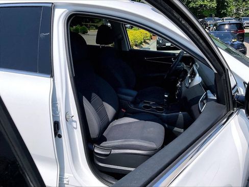 Used 2019 Kia Sorento AWD w/ LX Convenience Package image 11