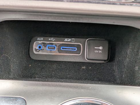 Used 2017 Jeep Grand Cherokee Altitude AWD/4WD image 39