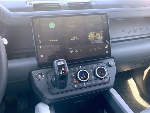 Certified 2026 Land Rover Defender 110 S AWD/4WD image 6