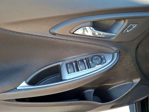 Used 2021 Chevrolet Malibu LT FWD image 10