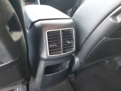 Certified 2025 Kia Sportage EX image 16