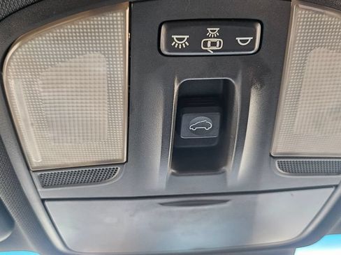 Used 2018 Hyundai Kona Limited FWD image 36