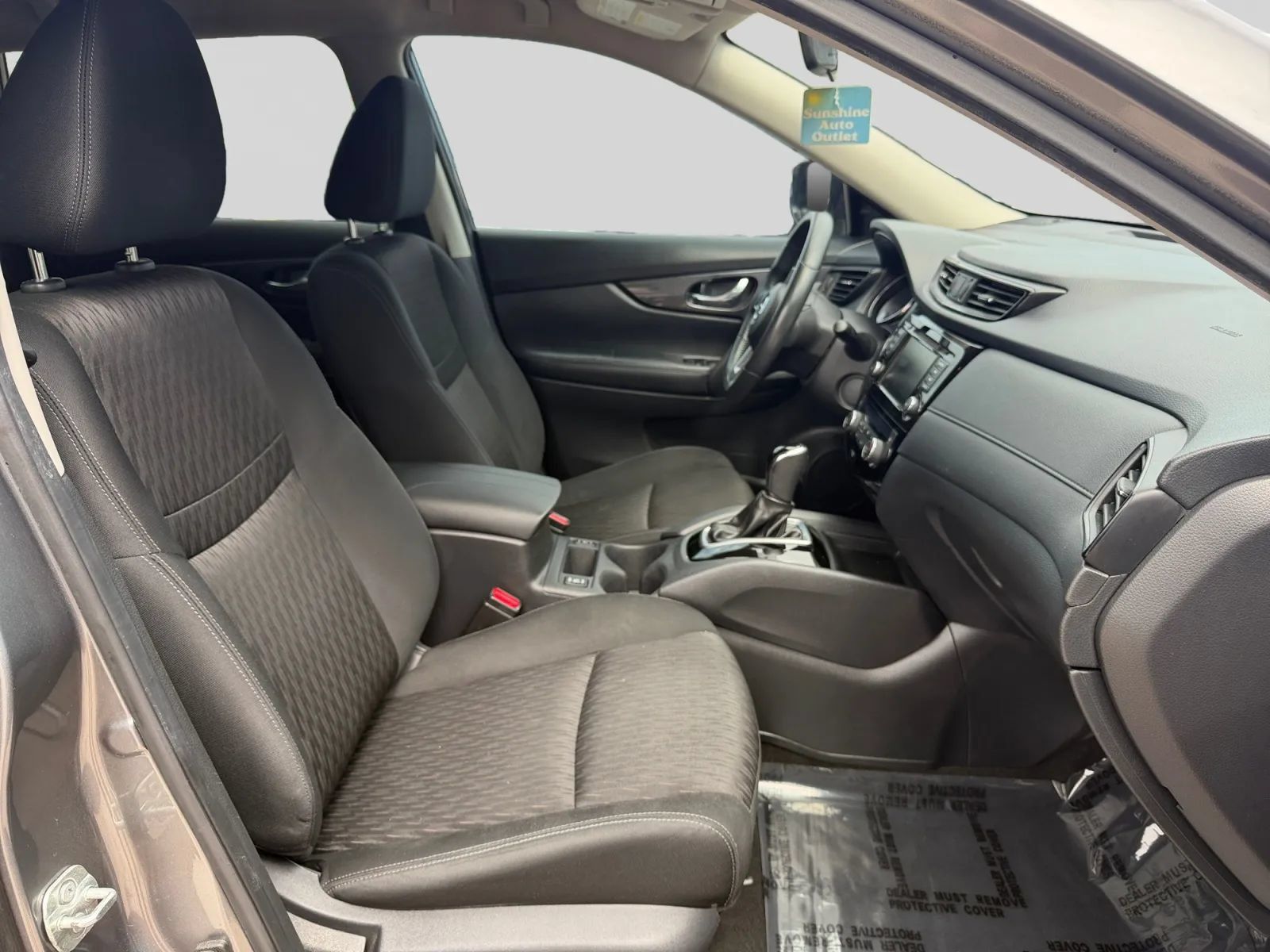 Used 2018 Nissan Rogue SV FWD image 15