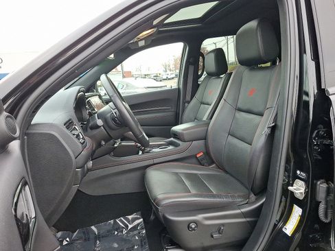 Used 2024 Dodge Durango GT image 14
