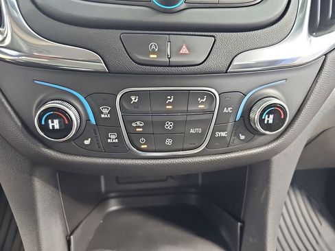 Certified 2024 Chevrolet Equinox LT image 29