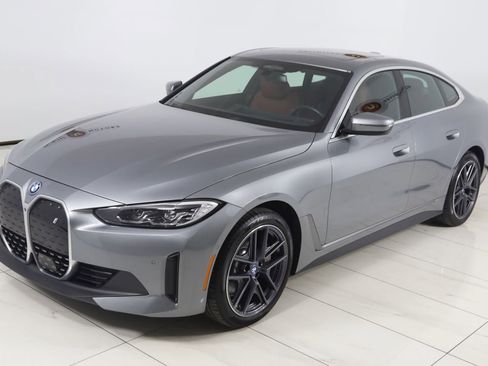 Used 2023 BMW i4 eDrive35 RWD image 26