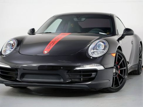 Used 2015 Porsche 911 Carrera 4S image 3