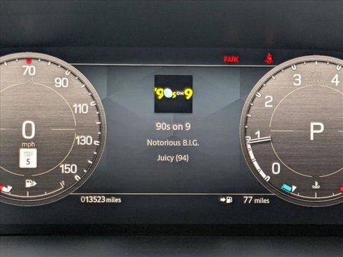 Certified 2024 Land Rover Defender 110 X-Dynamic SE AWD/4WD image 11